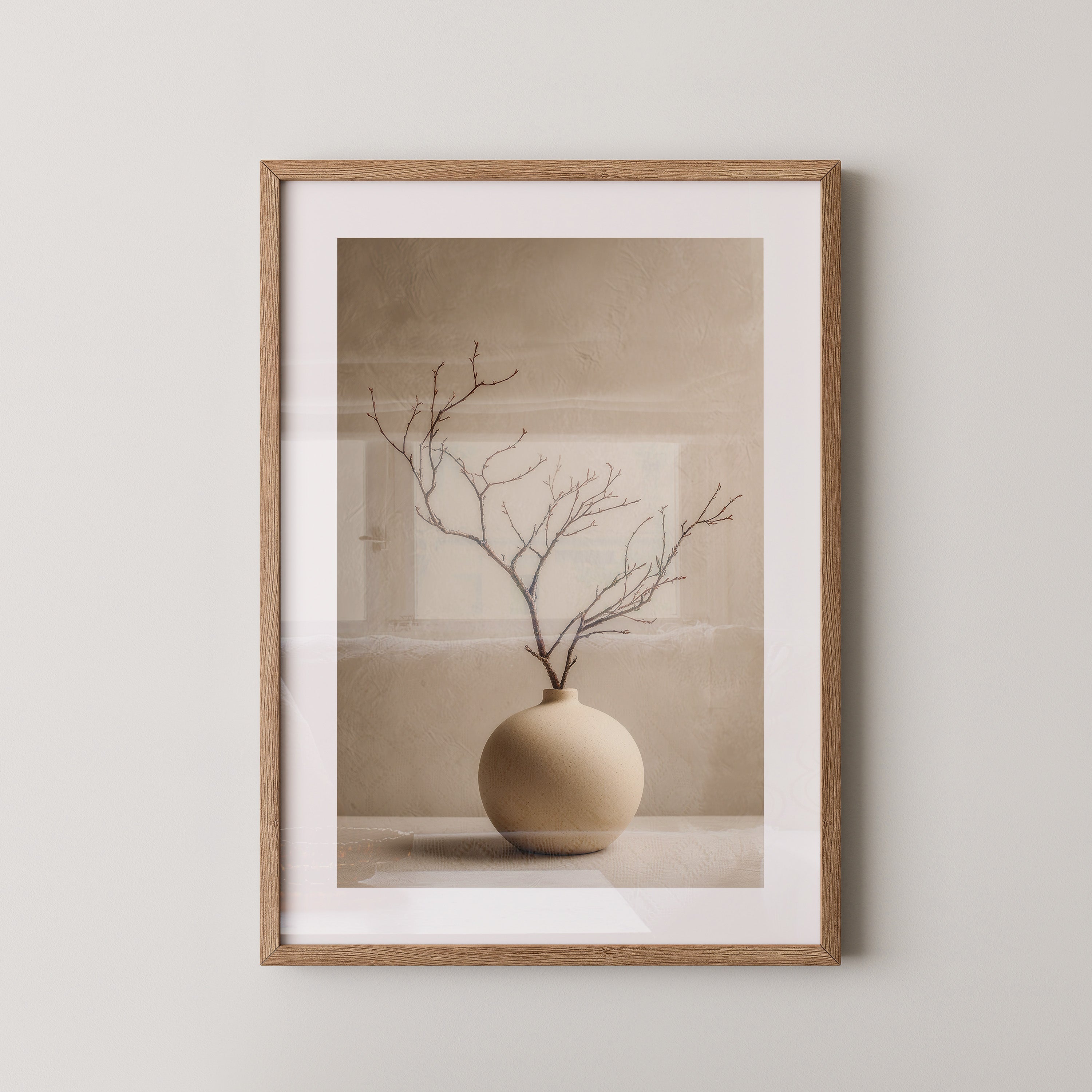 Äste in Kugelvase Minimalistisch