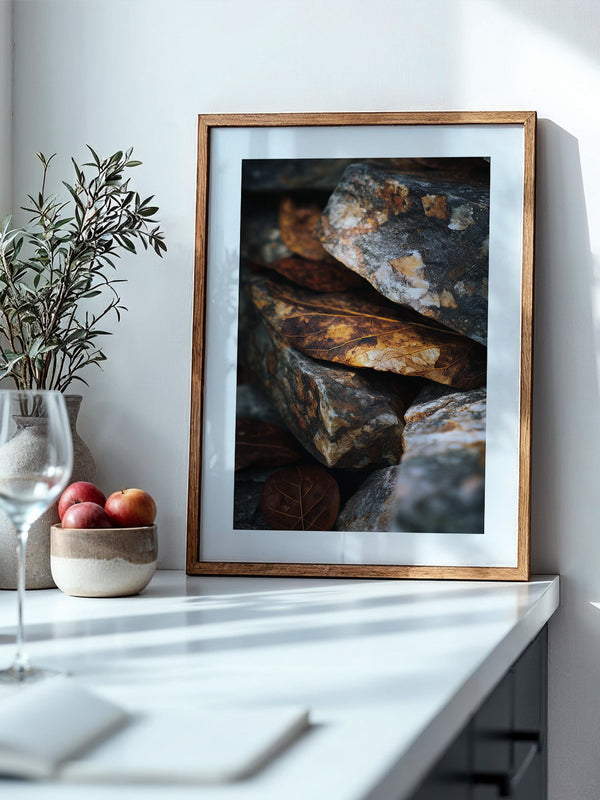 Stein Felsen Struktur Herbstlaub
