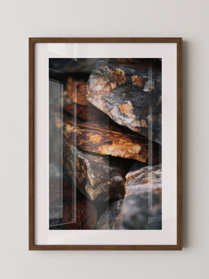 Stein Felsen Struktur Herbstlaub