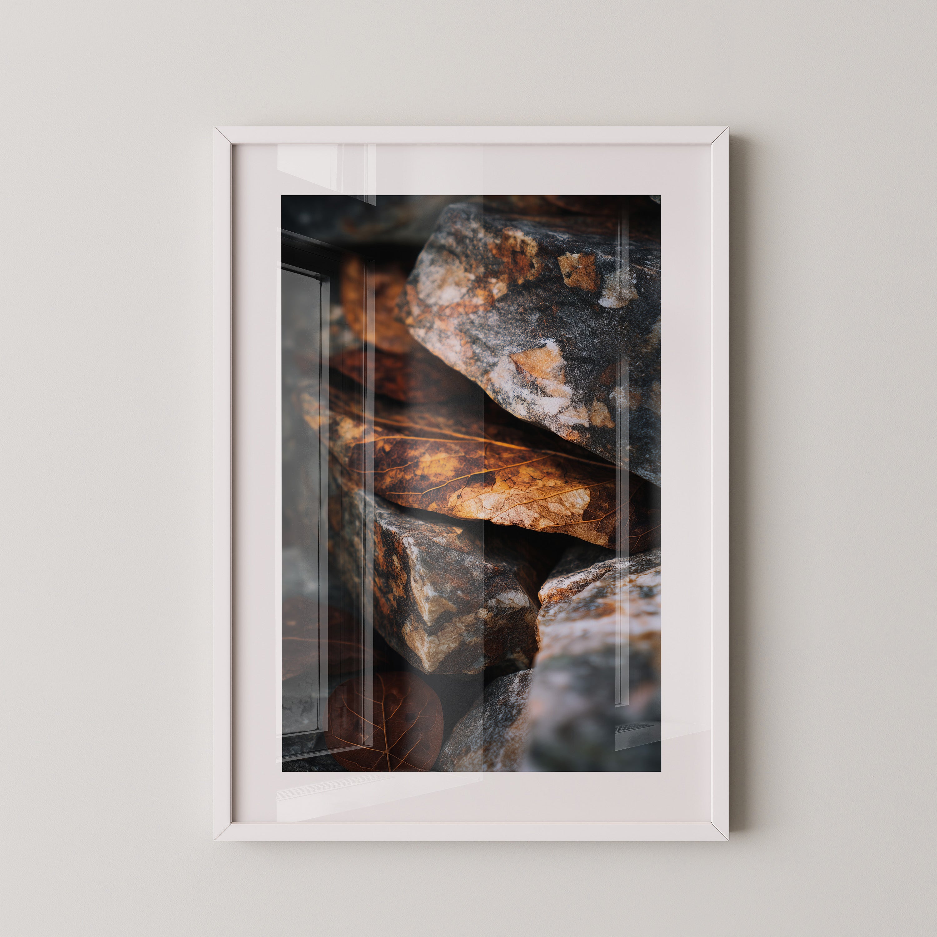 Stein Felsen Struktur Herbstlaub