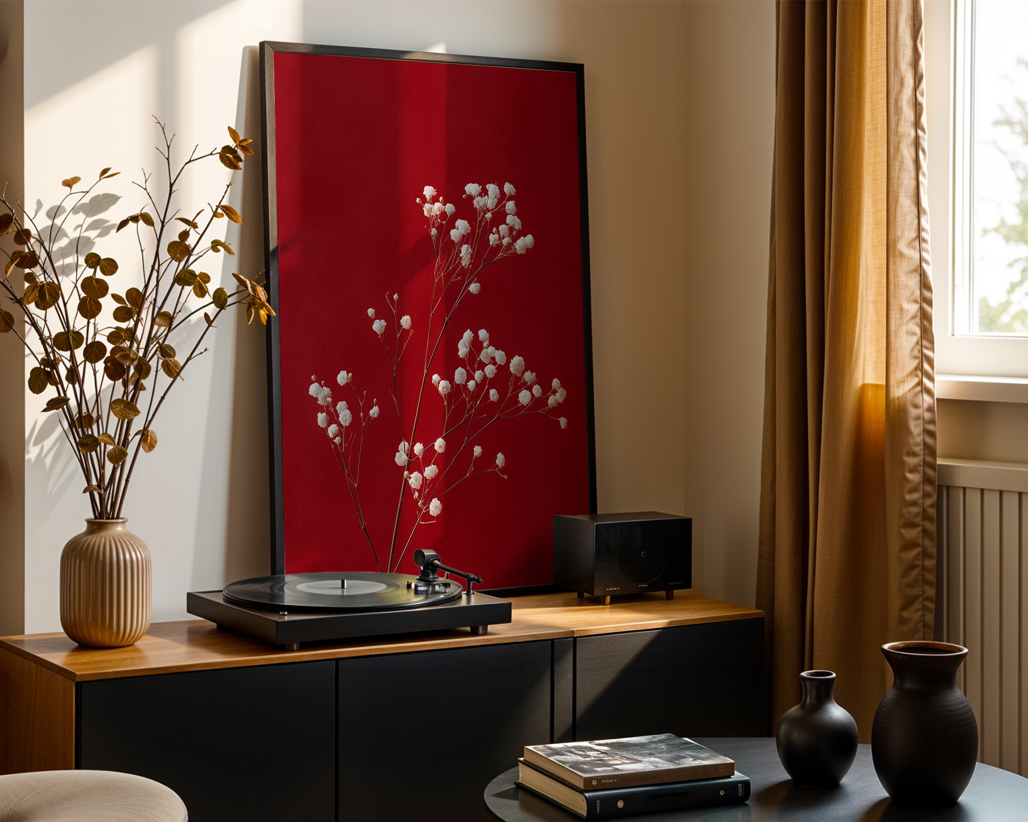 Weiße Blütenzweige auf Rot