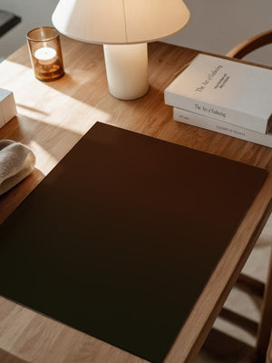 Brauner Farbverlauf minimalistisch