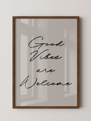 Schriftzug Good Vibes modern