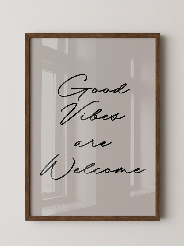 Schriftzug Good Vibes modern