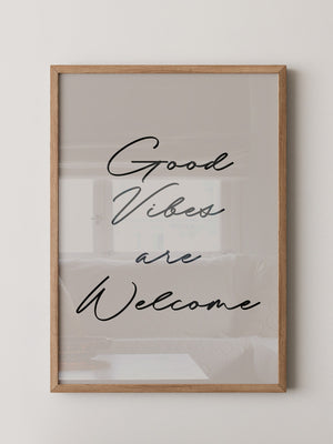 Schriftzug Good Vibes modern