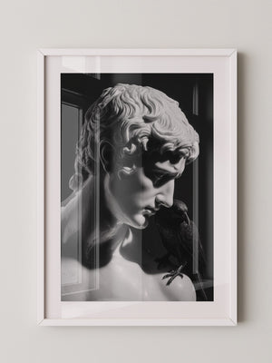 Skulptur Rabe Schwarzweiß