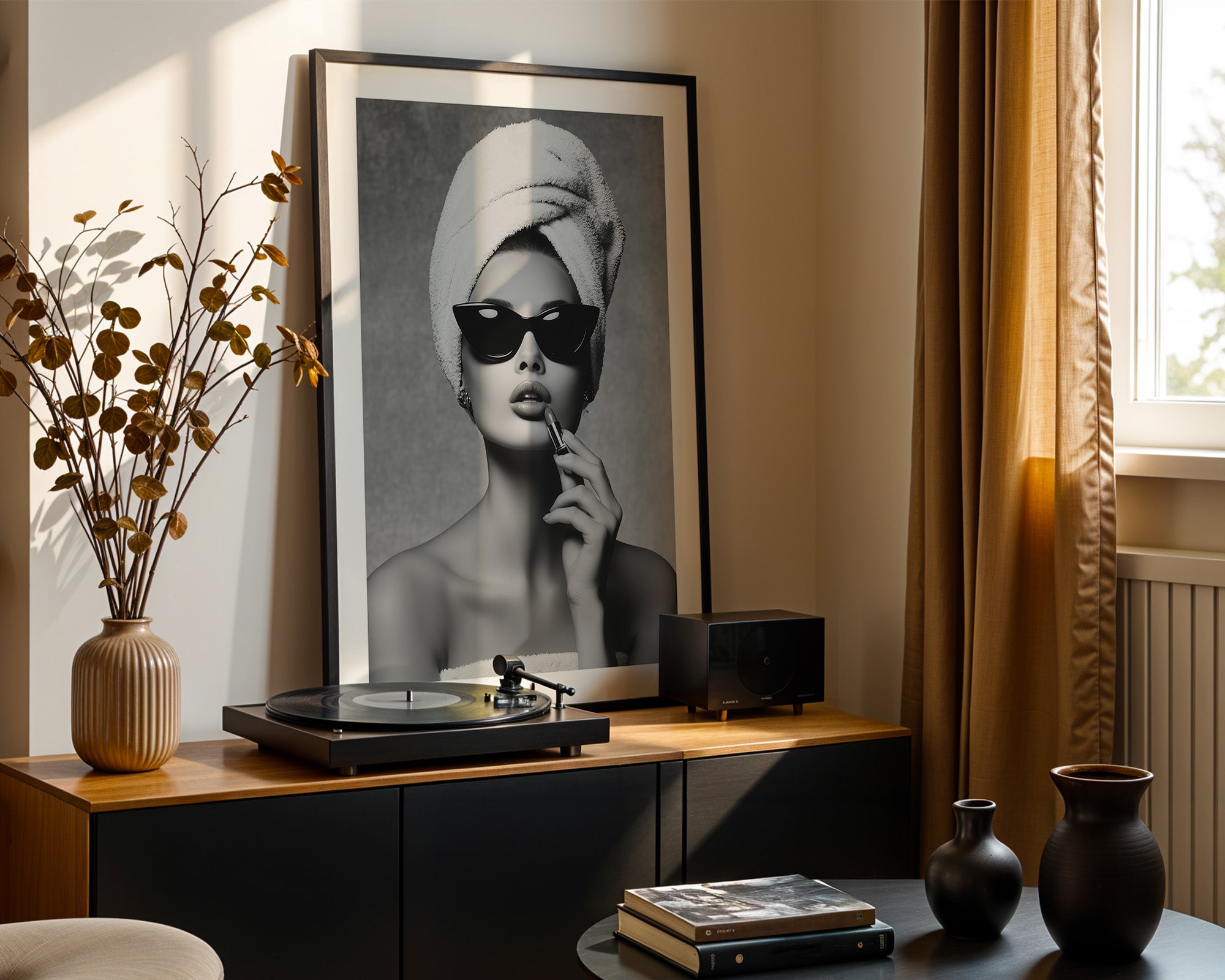 Elegante Frau Lippenstift S/W