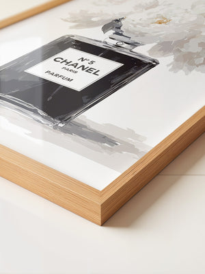 Chanel Flakon weiße Blumen