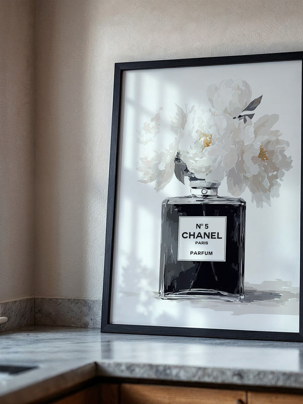 Chanel Flakon weiße Blumen
