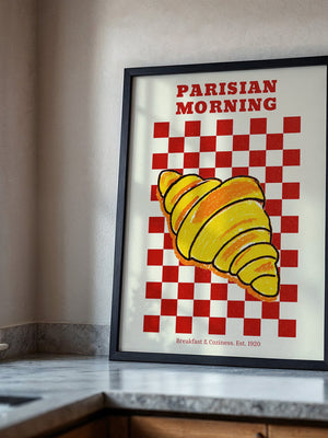 Croissant auf Rot-Weiß Karomuster