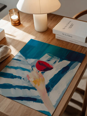 Weinglas Hand Blaue Streifen