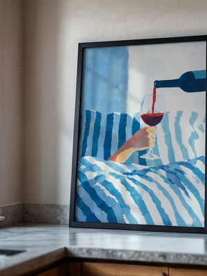 Weinglas im Bett stilisiert