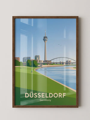 Rheinturm Düsseldorf Flusslandschaft