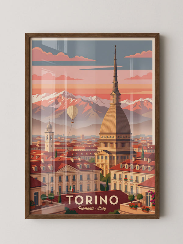 Turin Kuppel Rosa Abendstimmung