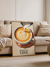 Latte Art Herzgießung