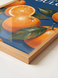 Orangen auf Blauem Hintergrund