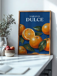 Orangen auf Blauem Hintergrund