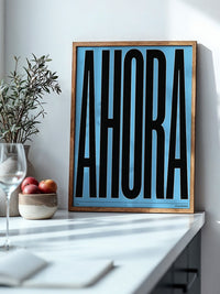 Ahora Typografie Schwarz Blau