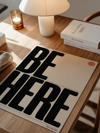BE Hier minimalistischer Stil