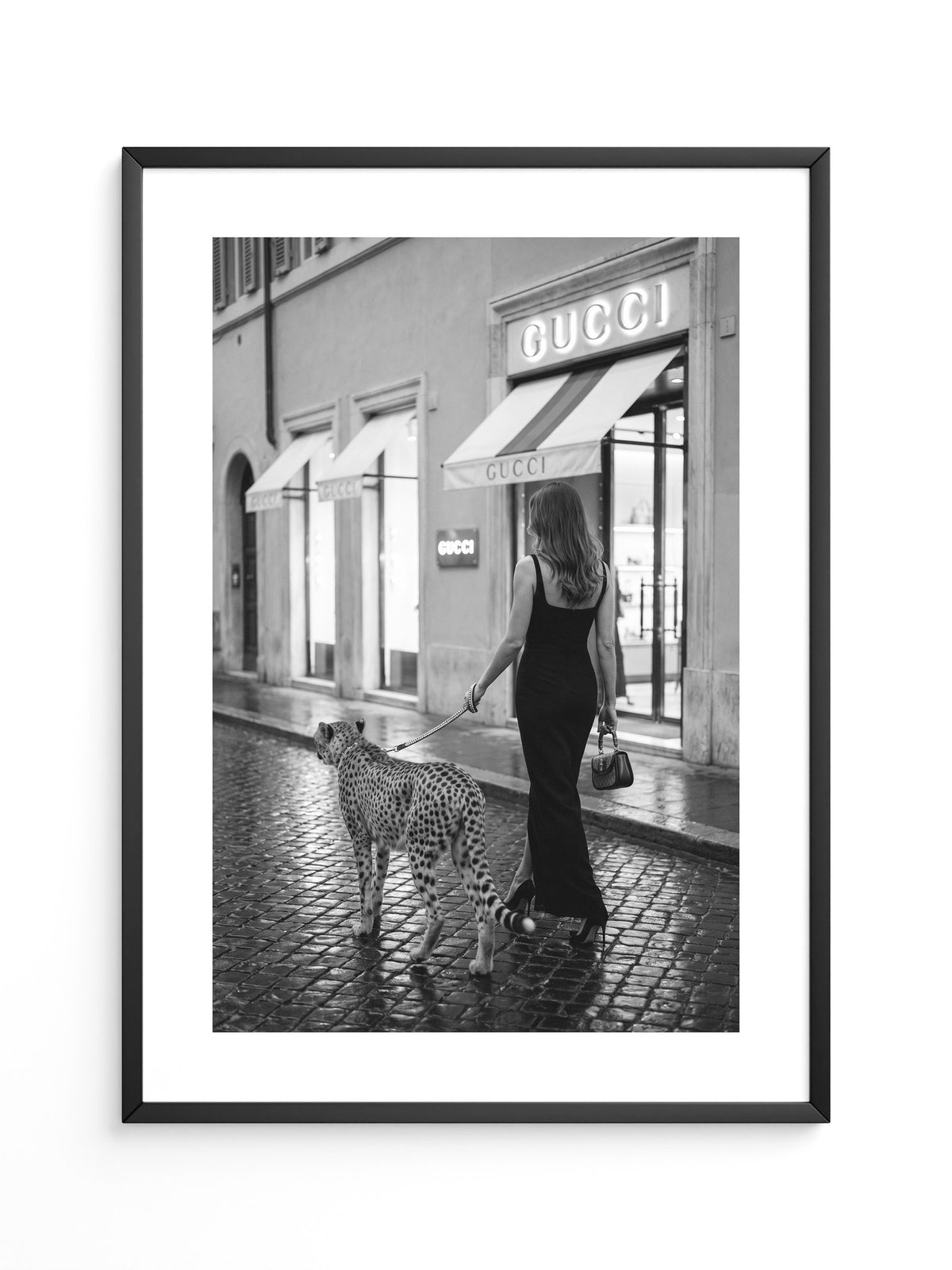 Elegante Frau mit Gepard Retro