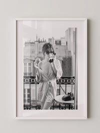 Paris Balkon Frühstück S/W