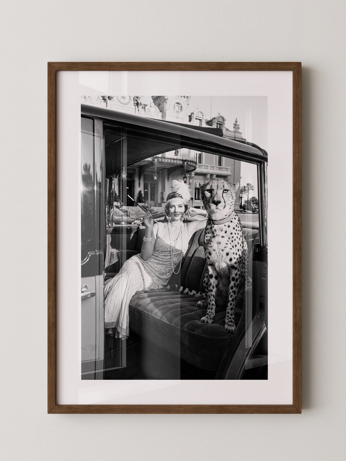 Retro Cheetah und Dame S/W