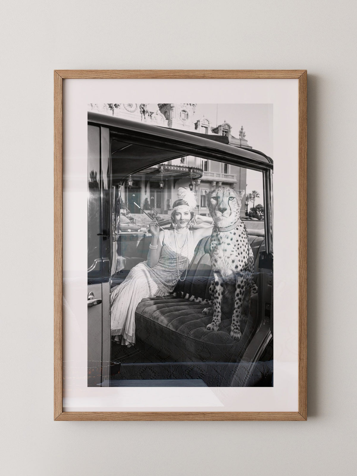 Retro Cheetah und Dame S/W