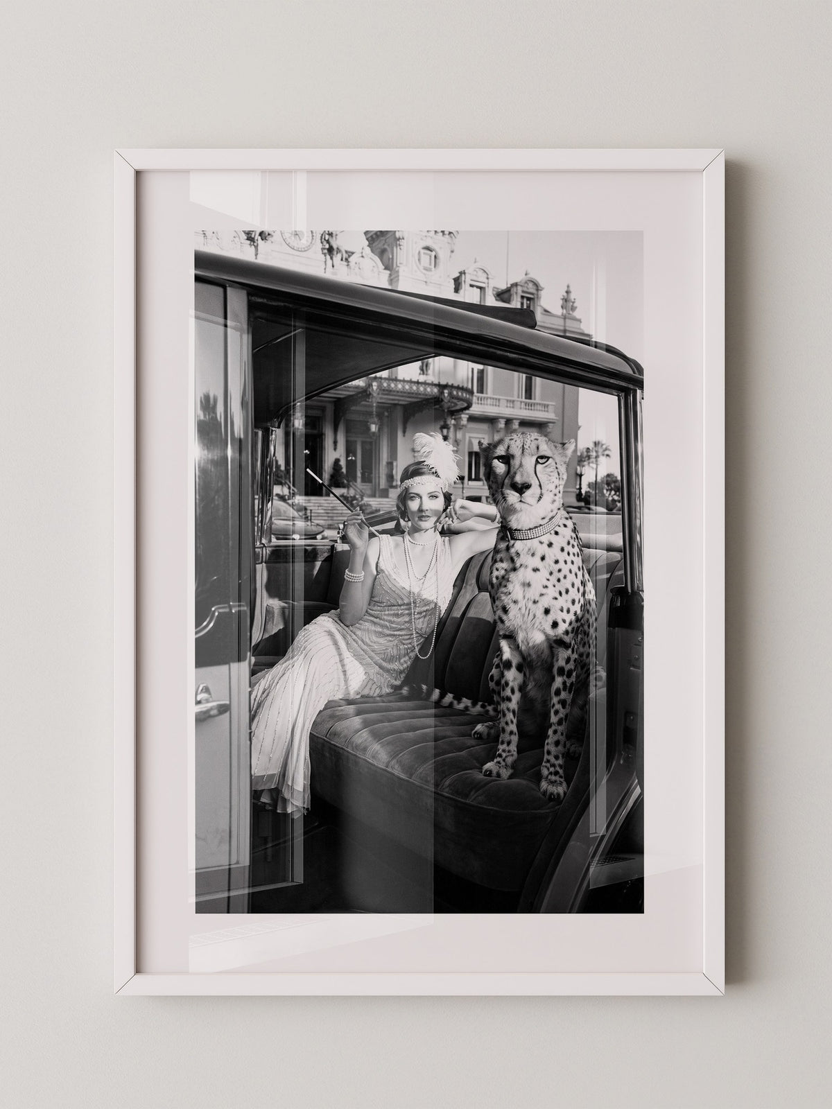 Retro Cheetah und Dame S/W