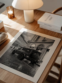 Luxus SUV Stadtansicht S/W