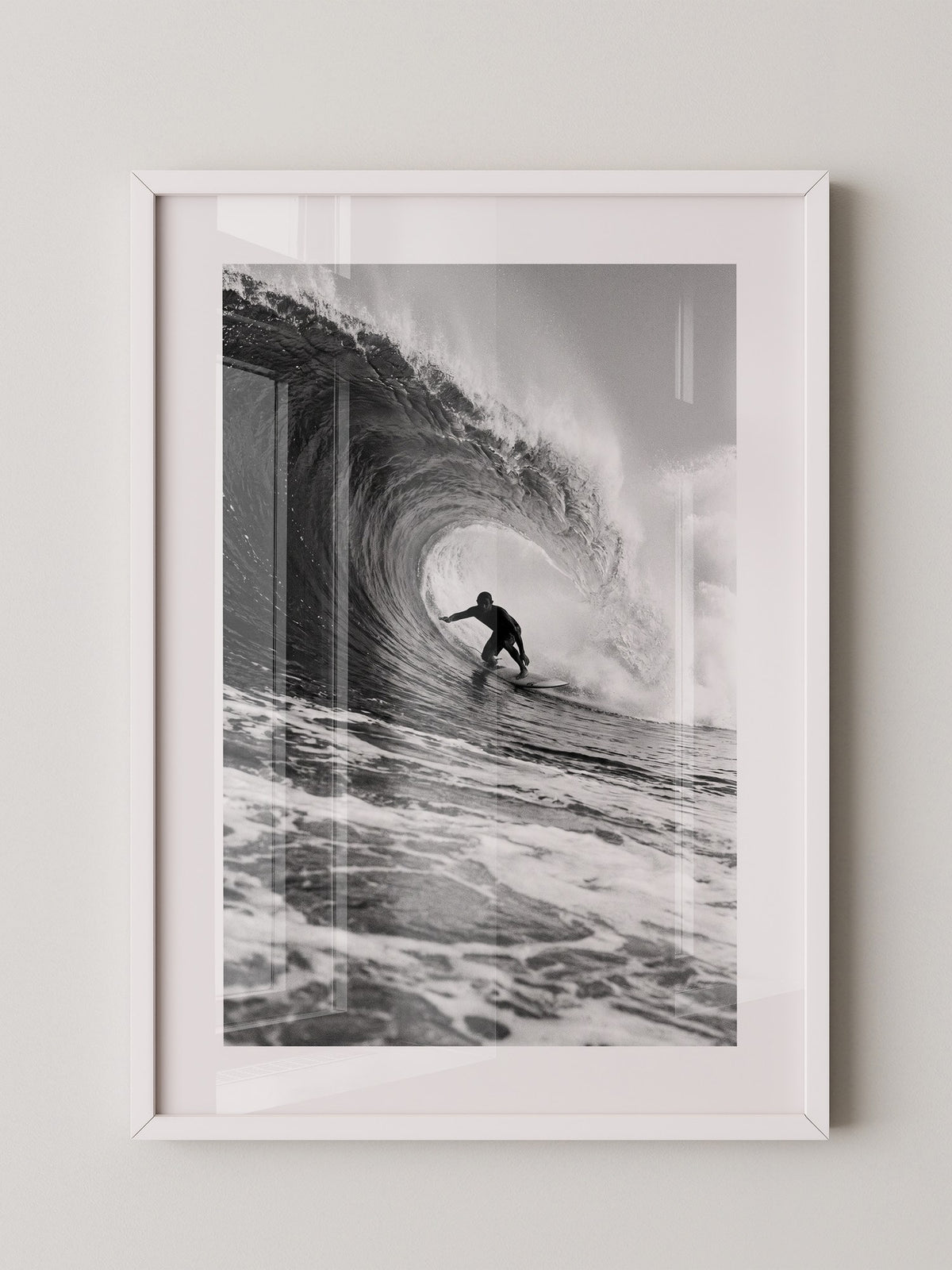 Surfer Riesenwelle Schwarzweiß