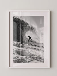 Surfer Riesenwelle Schwarzweiß