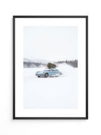 Sportwagen Winterfahrt Blau