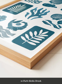 Maritime Motive Blau