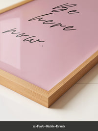 Schriftzug Rosa Minimalistisch