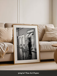 Elegante Frau mit Gepard Retro