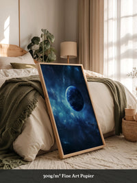 Blauer Planet im leuchtenden Universum