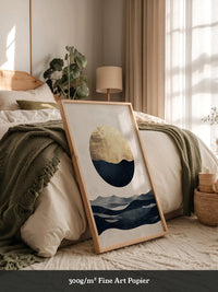 Goldene Mondlandschaft abstrakt