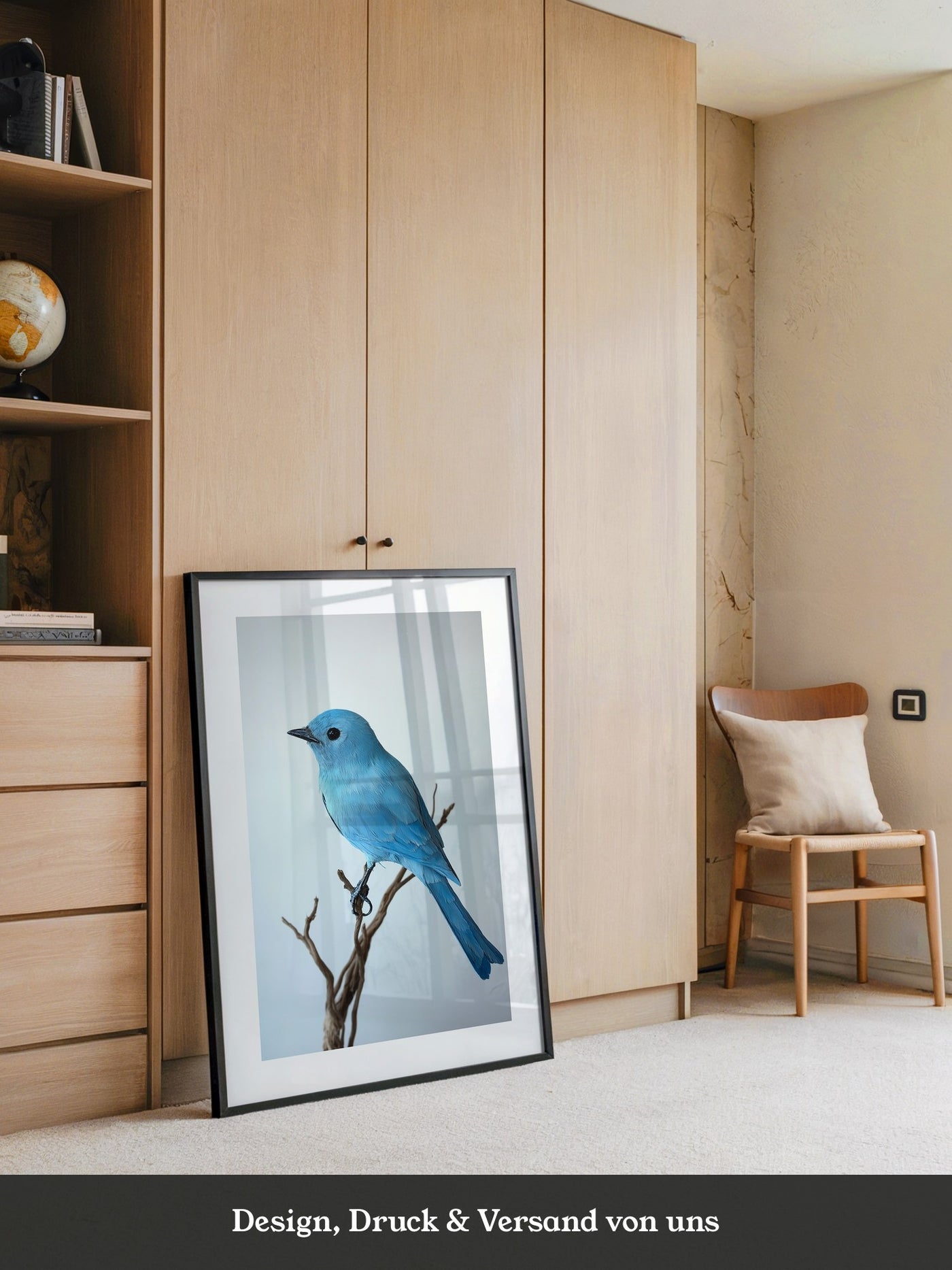 Blauer Vogel auf Zweig
