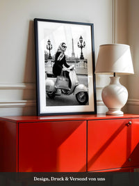 Eiffelturm Vespa Fahrt Retro Stil