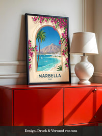 Marbella Küstenblick Bougainvillea