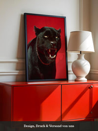 Panther rote Eleganz