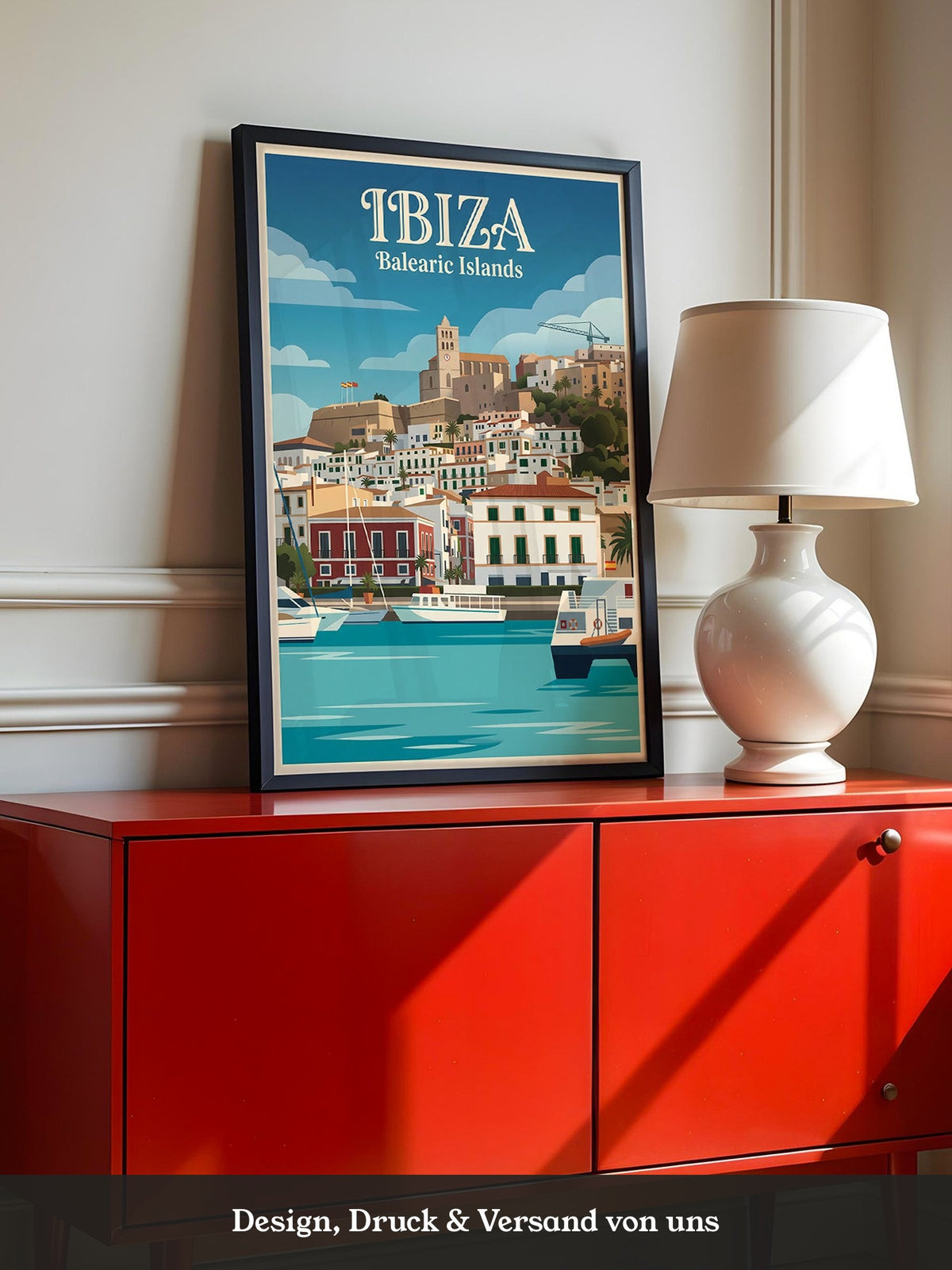 Ibiza Küstenstadt Retro Look