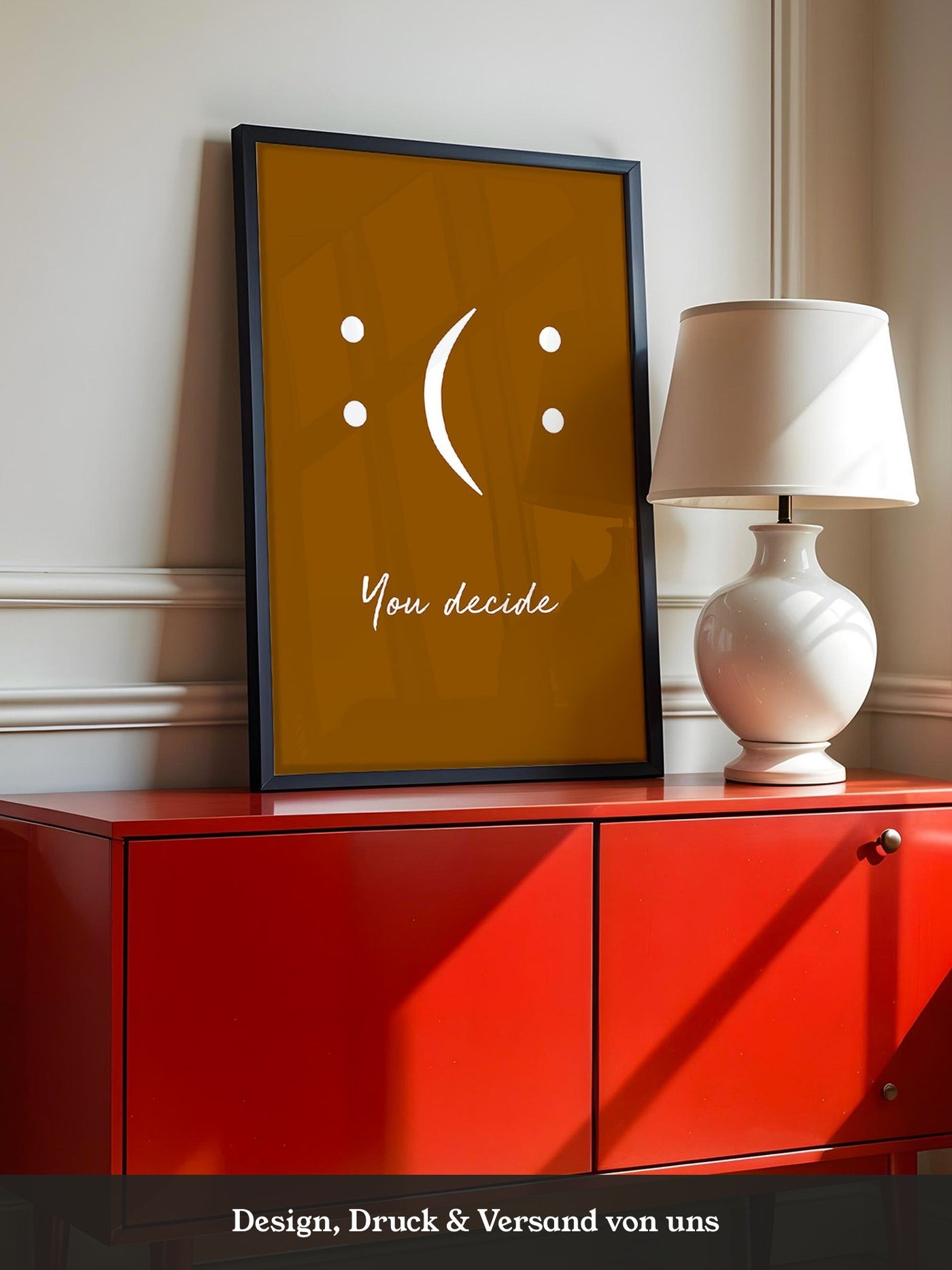 Minimalistisches Gesicht Braun