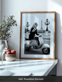 Eiffelturm Vespa Fahrt Retro Stil