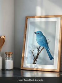 Blauer Vogel auf Zweig