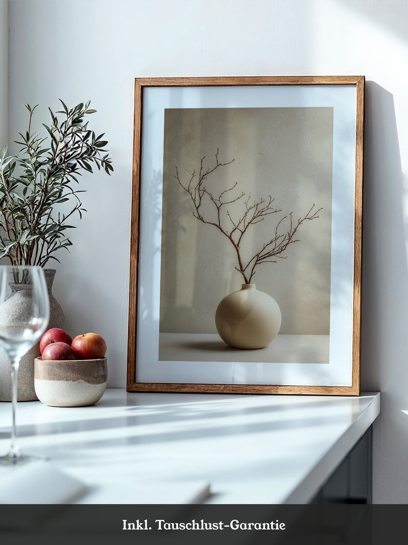 Äste in Kugelvase Minimalistisch