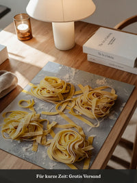Tagliatelle Teig Nester Draufsicht