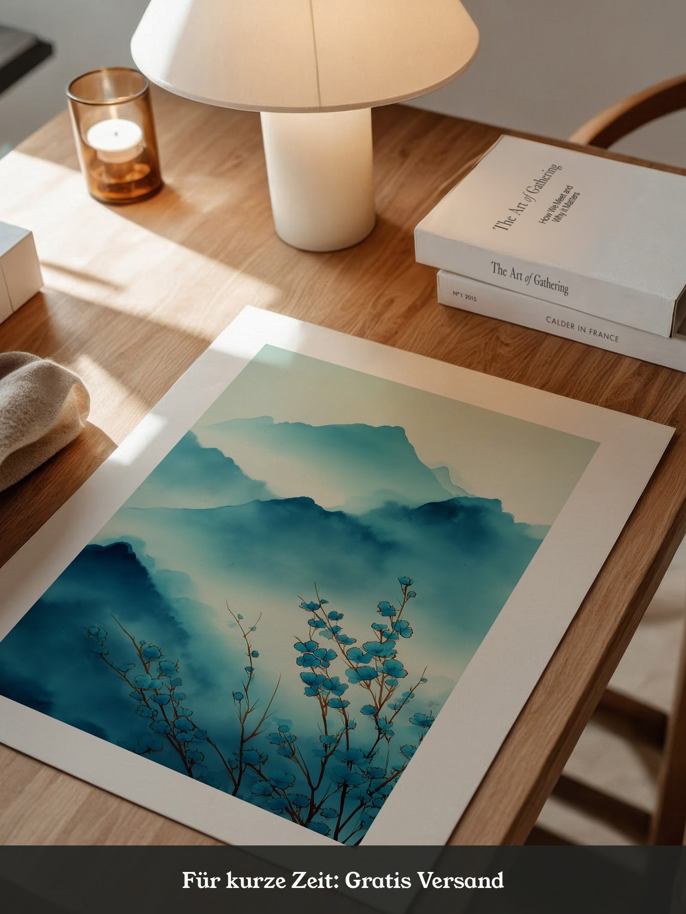 Blaue Blüten Berglandschaft