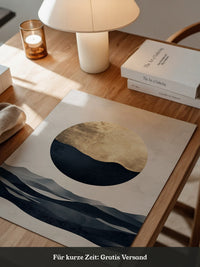 Goldene Mondlandschaft abstrakt