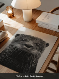 Otter Porträt Schwarzweiß